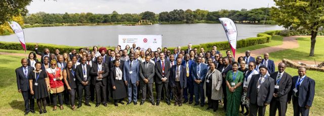 Le Vice-président de la CIHEF, Dr. McNeill Love, participe à la 6ème Conférence de la Croix-Rouge et du Croissant-Rouge du Commonwealth sur le droit international humanitaire